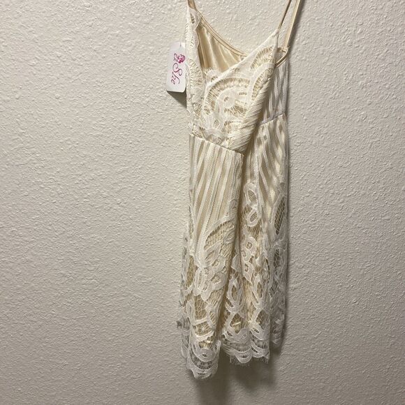 womens lace romper xs small white cream shorts light thin nwt tt - Picture 2 of 9